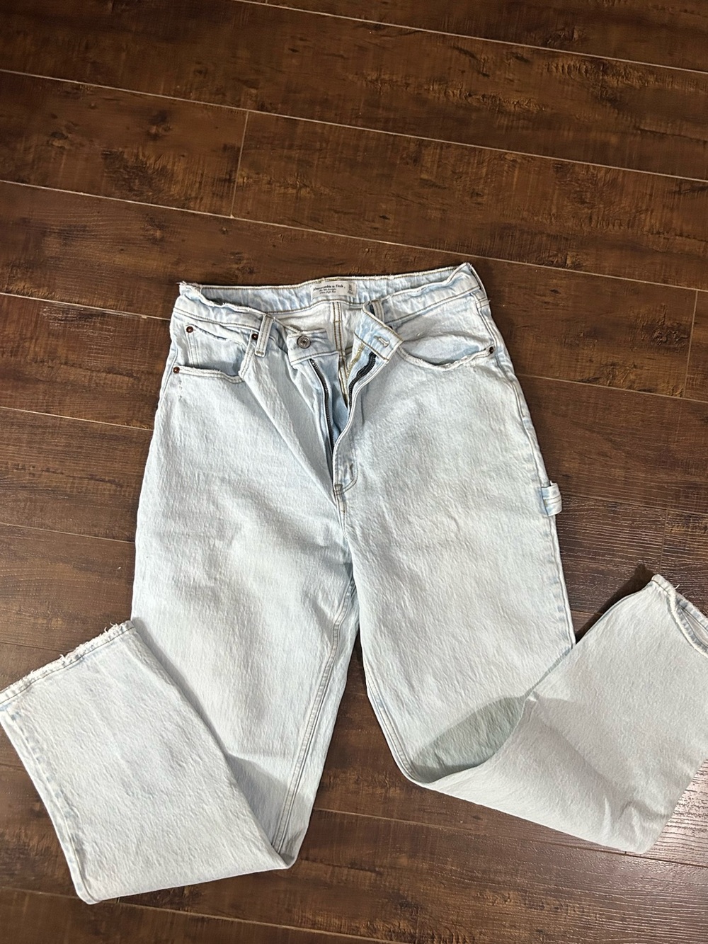 Levi's Light Blue Relaxed Women's Jeans